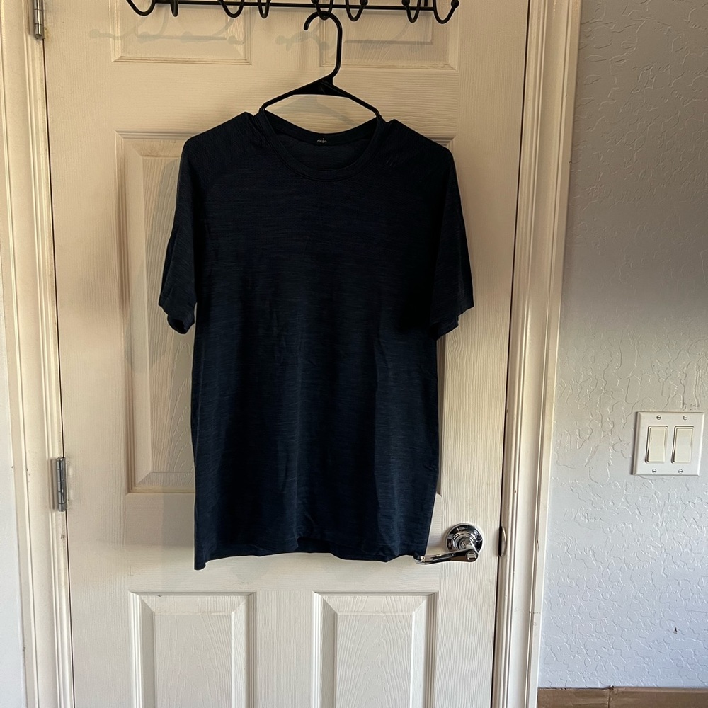 Lululemon Metal Vent Tech 1.0 Shirt